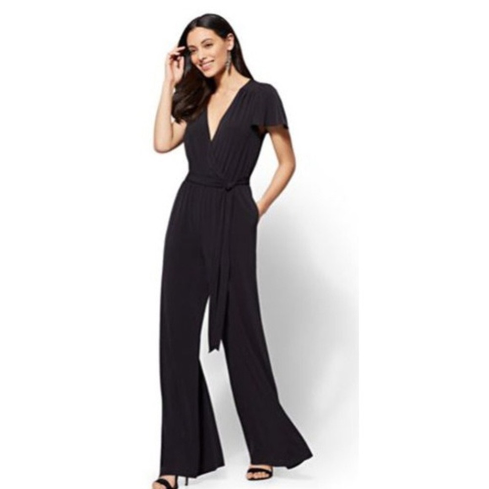 NY&CO black V-neck wrap jumpsuit